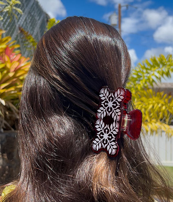 Ohia Lehua Quilt Clip