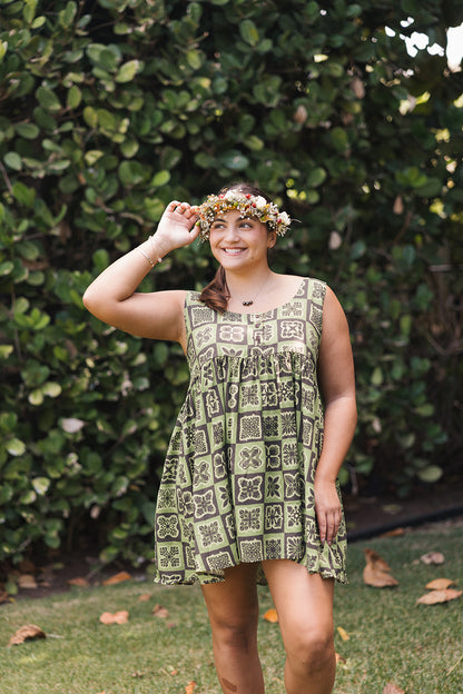 Hawaiian Oma'oma'o Pepe Dress