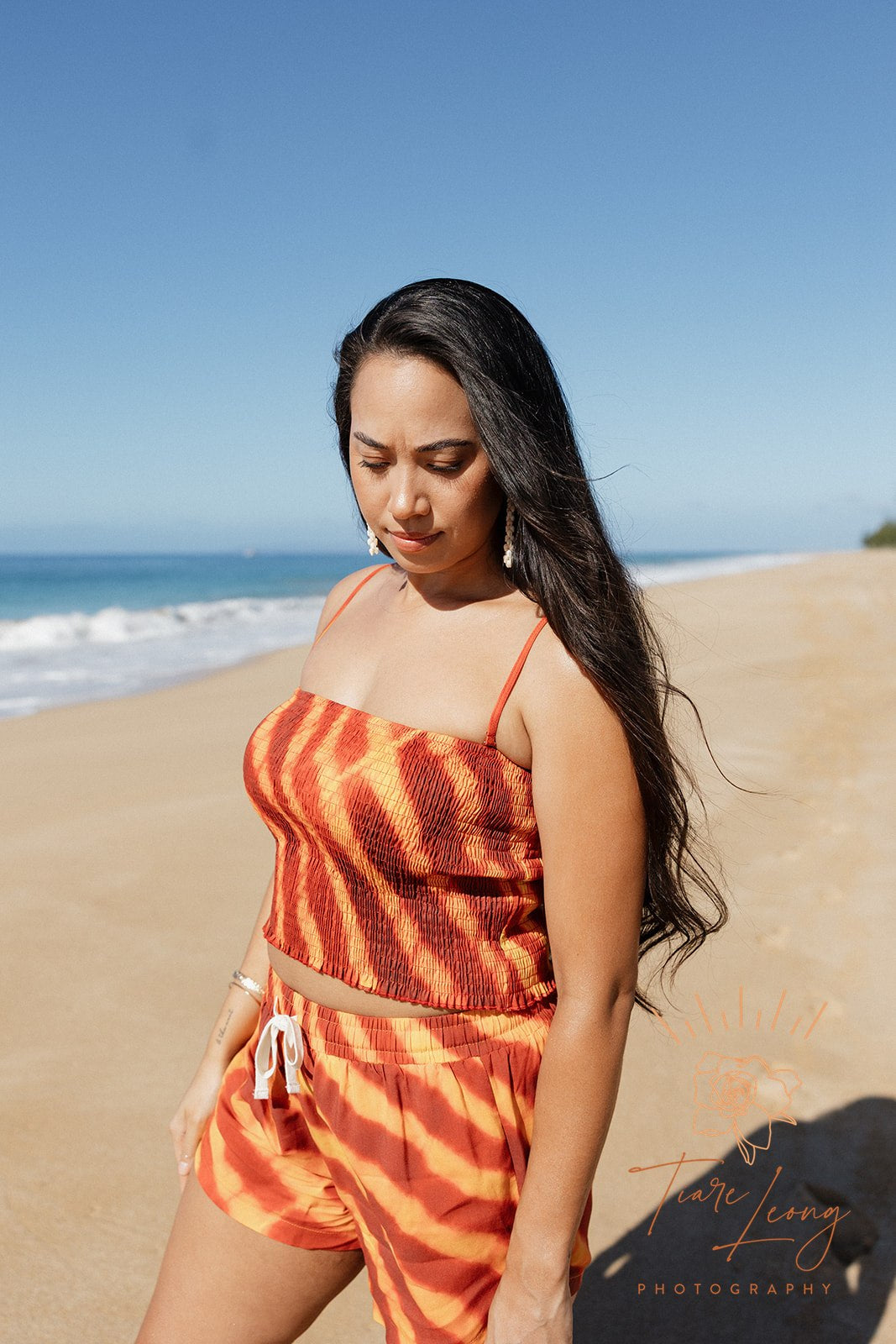 Momi Kahakaha Ikaika Kapualei Top
