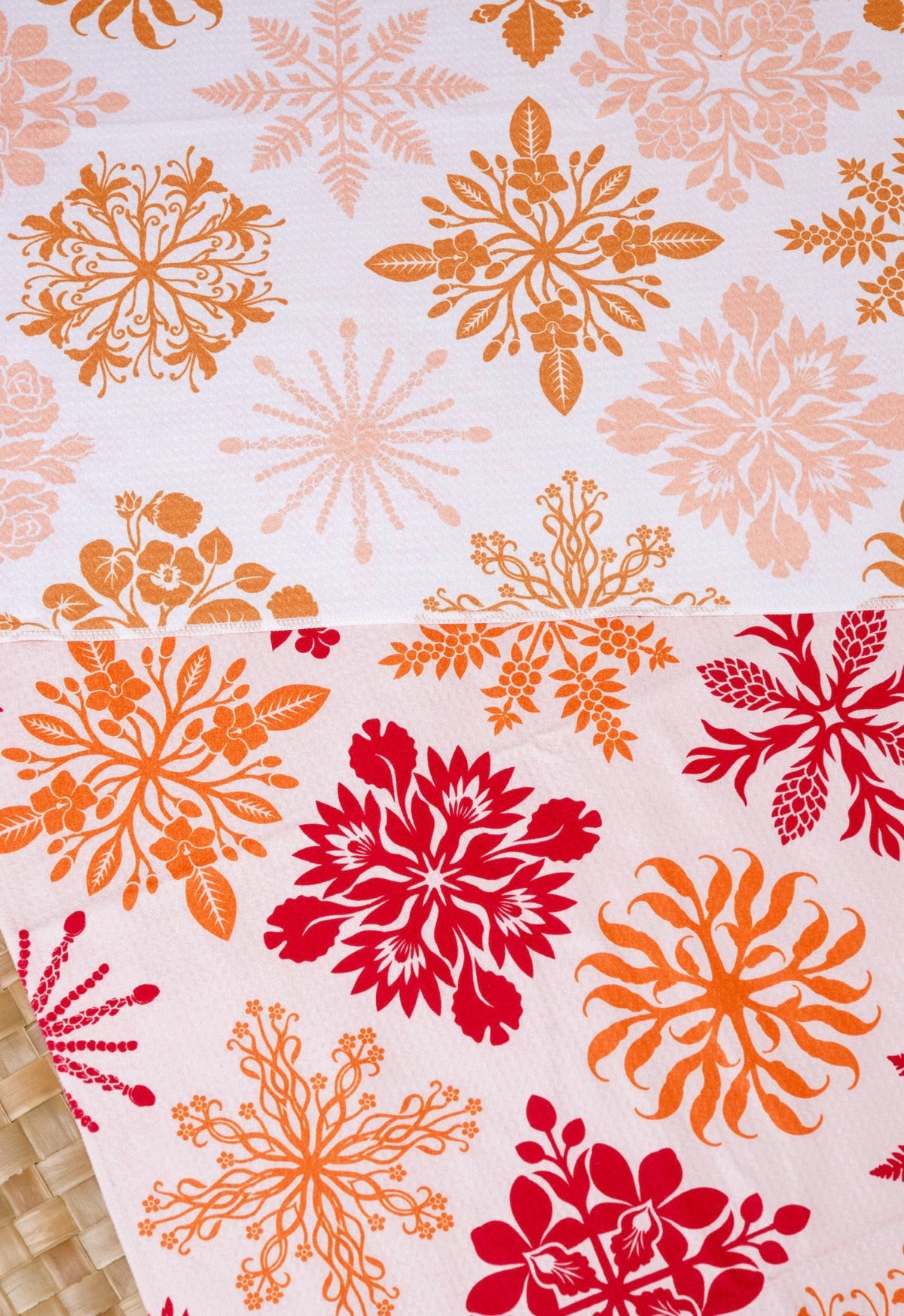Motif Reversible Waffle Towel
